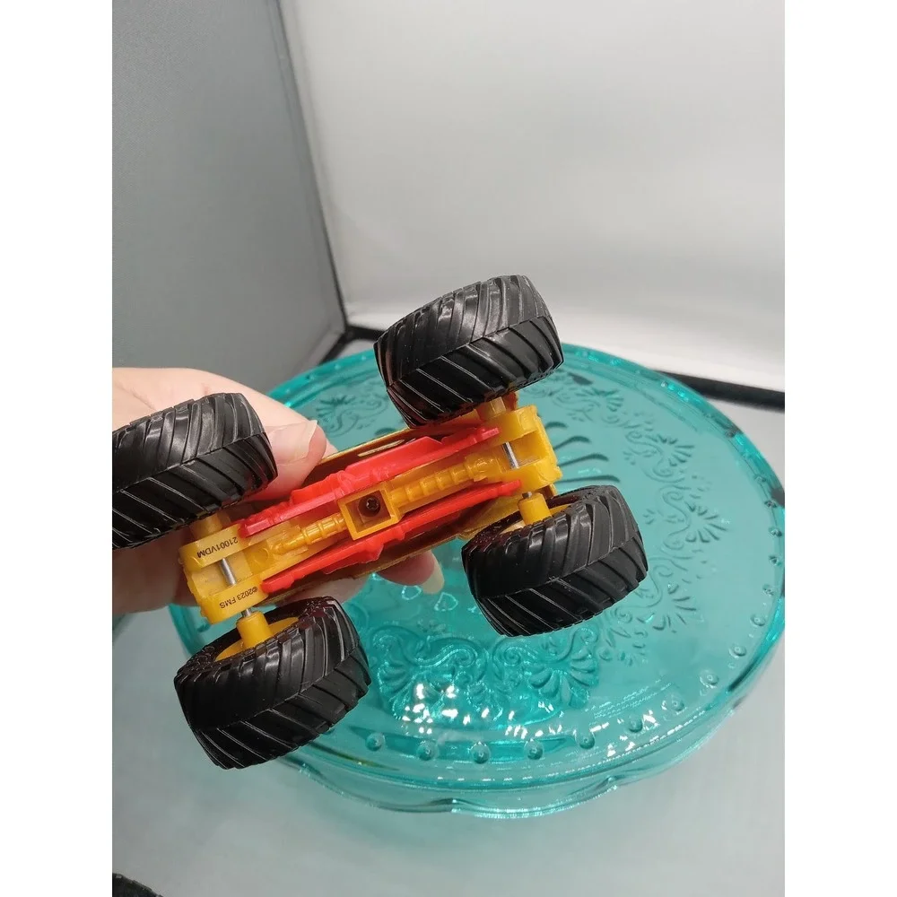 Monster Jam / Spinmaster monster jam